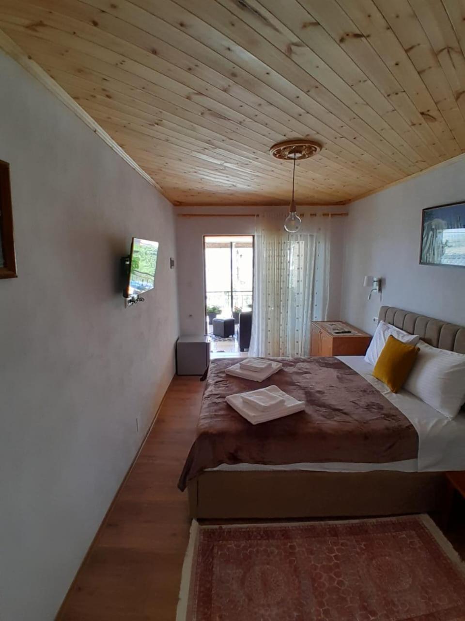 Guest House Ejona Gjirokastër المظهر الخارجي الصورة