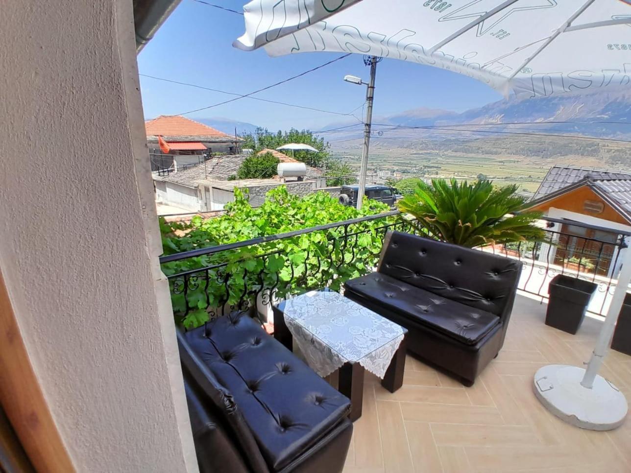 Guest House Ejona Gjirokastër المظهر الخارجي الصورة