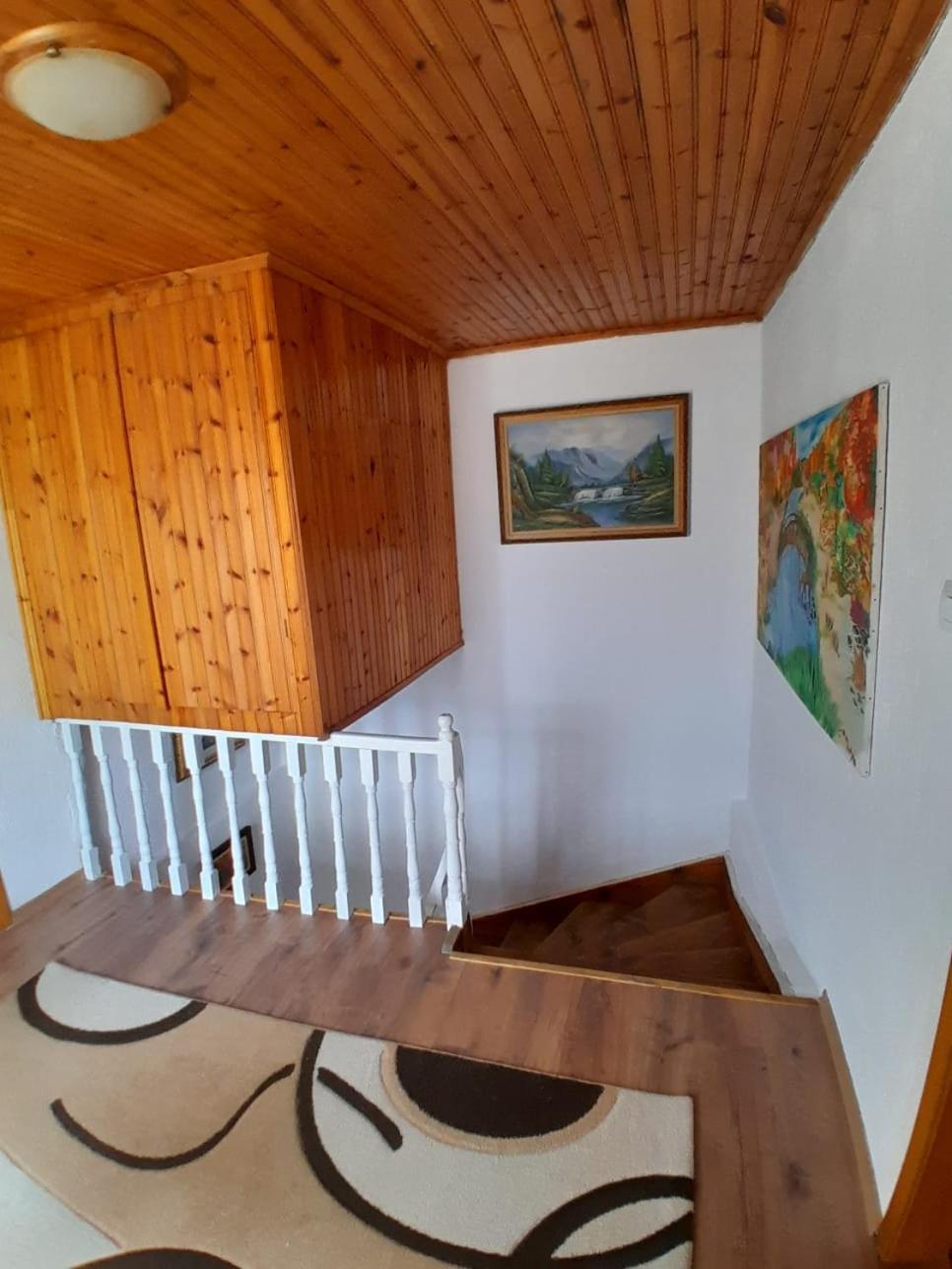 Guest House Ejona Gjirokastër المظهر الخارجي الصورة